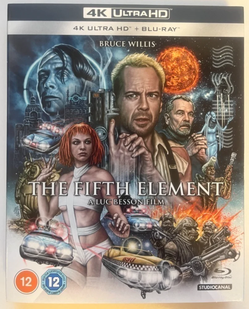 The Fifth Element (4K Ultra HD + Blu-ray) 1997 (Slipcover)